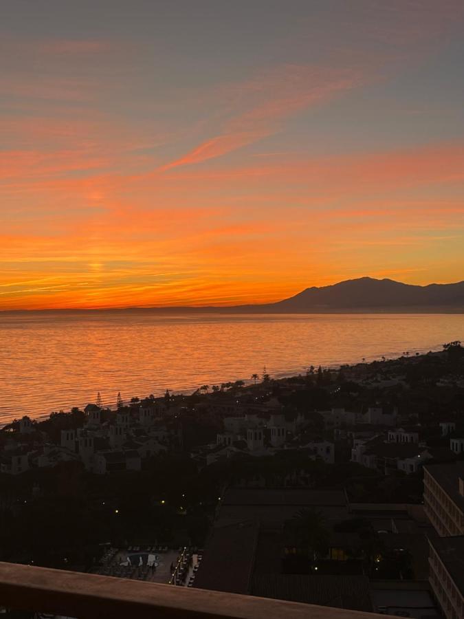 Vistas Al Mar Marbella Del Este Buitenkant foto
